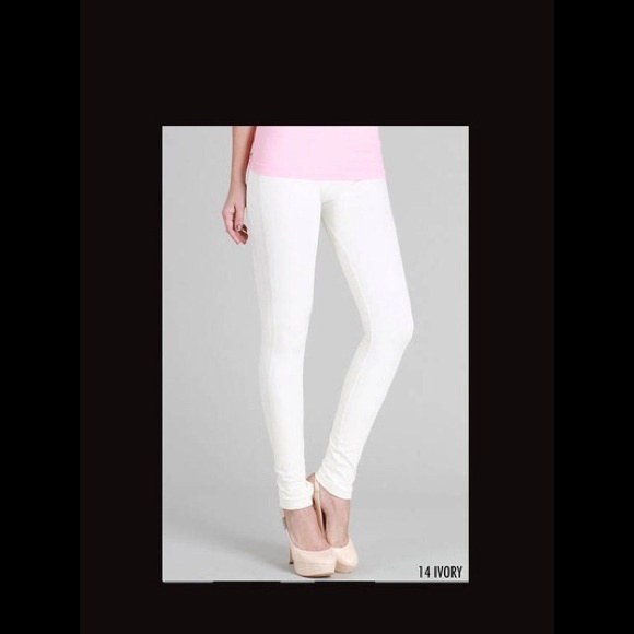 Nikibiki Thick Ivory Leggings With Side De… - Picture 2 of 2